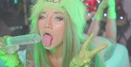 Kittymolly_ model bild