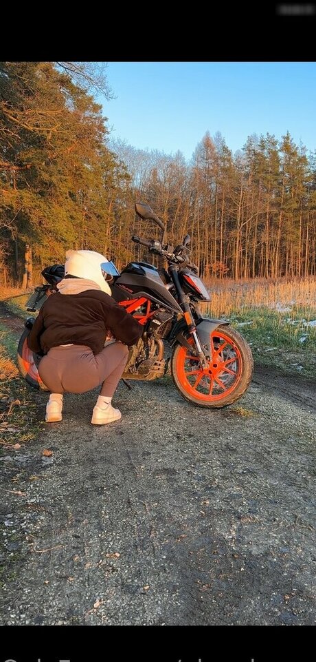 Elenarides schauspielerin schöne archiv