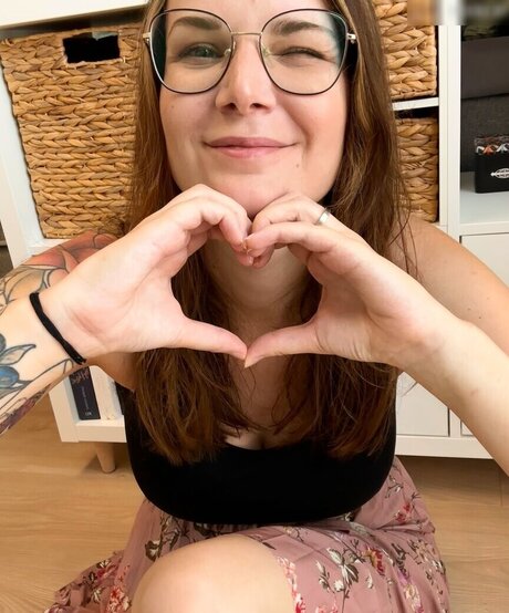 milf brille onlyfans perfekte kostenlose archiv