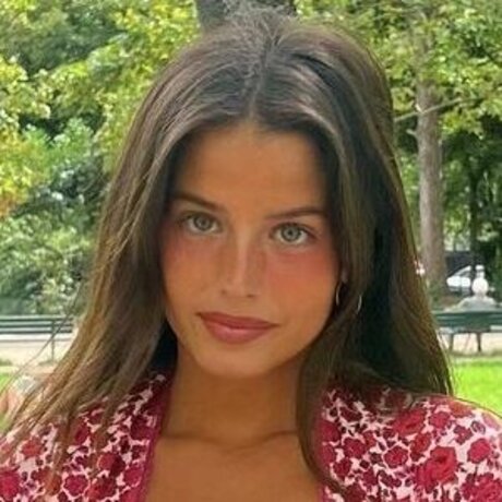 Stephanie Mandich model kunst bilder