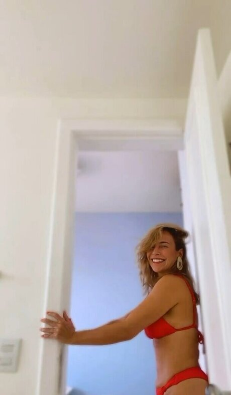 Fernanda Nobre model hübsche bild