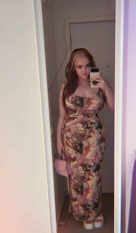 Elizabethdangerx model nette archiv