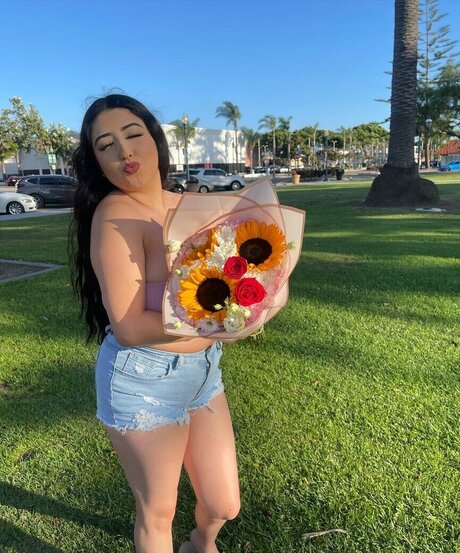 ashleyarambulaa exklusive nackten bild