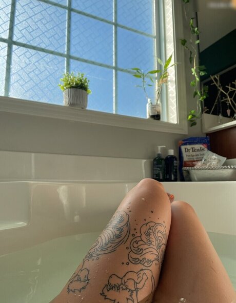 VibingWithVal exklusive akt foto