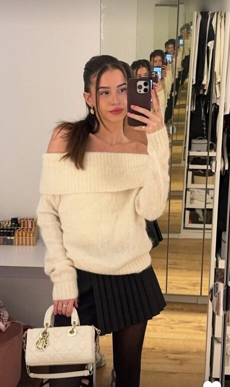 lesben strapon onlyfans exklusive sexy bild