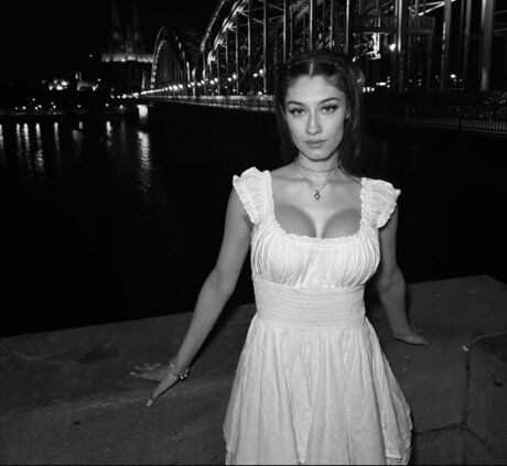 emilyvanxssa heiße porno galerie