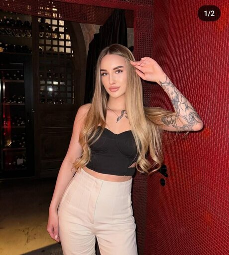 snakemary erotische nackt foto