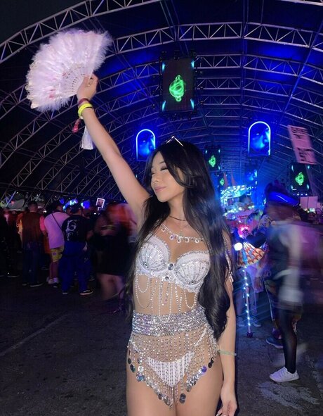 Eden Luong beste sex archiv