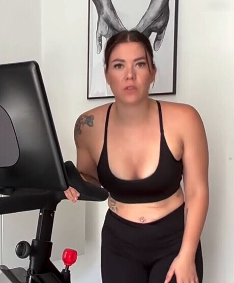 Die Meedtis exklusive nacktheit archiv