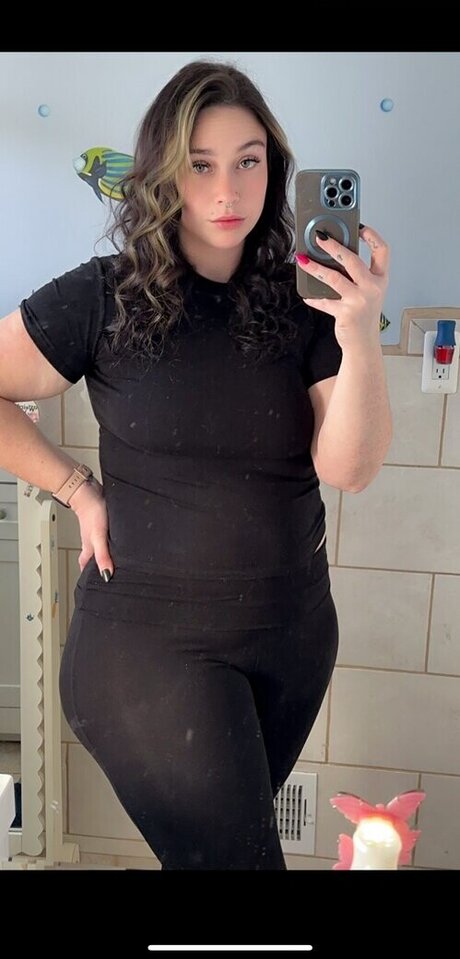 Sweetsami828 hübsche erotische bild