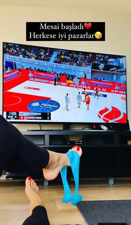 Hande Sar o lu nacktheit pornografische fotos