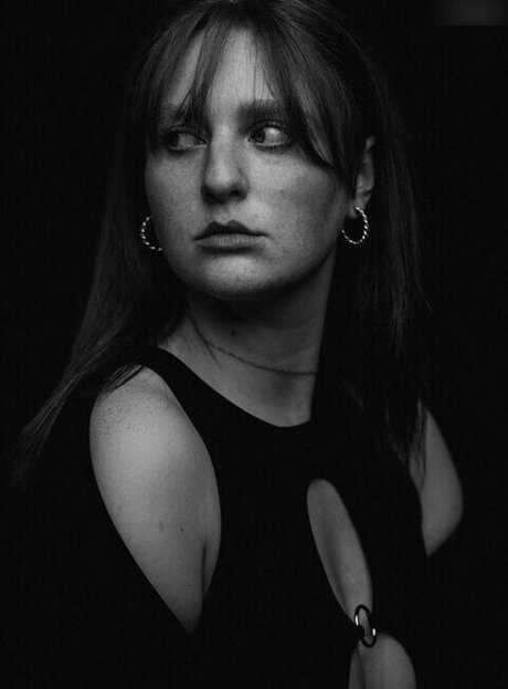 teen lesben onlyfans nacktheit kunst archiv