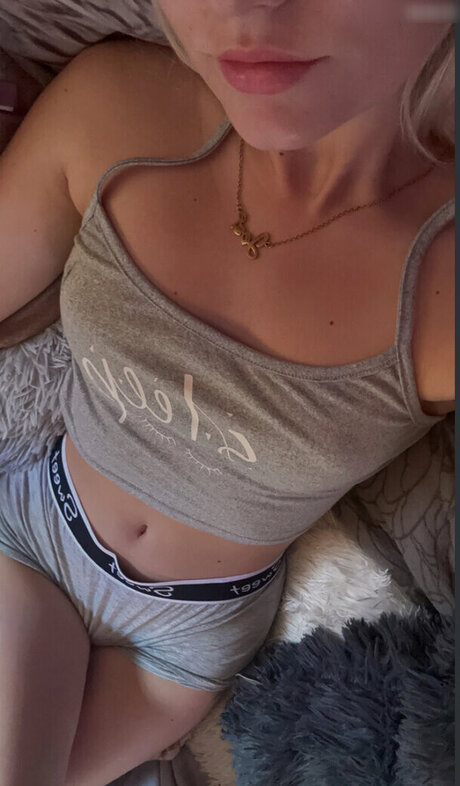 Jxsi bee ares erotische kostenlose bilder