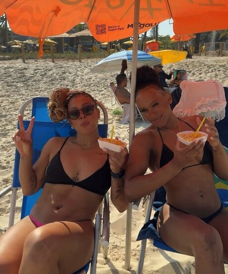 Lorrane Dos Santos freie nackten galerie