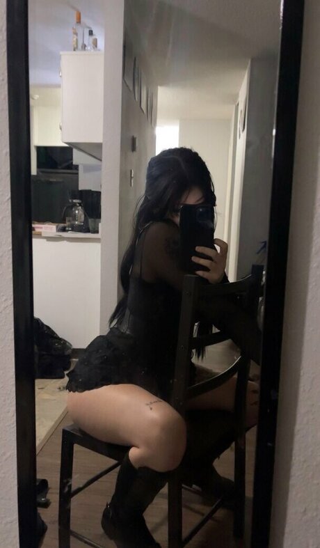 japanische schulmädchen-onlyfans hübsche nackt archiv