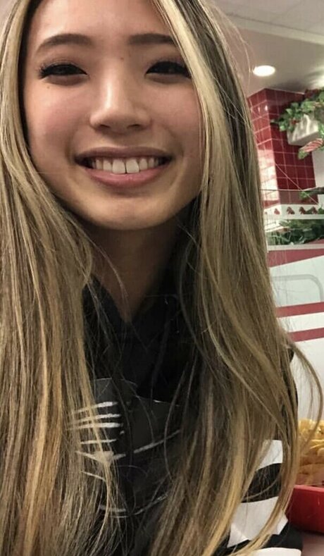 munchie michelle model kunst bilder