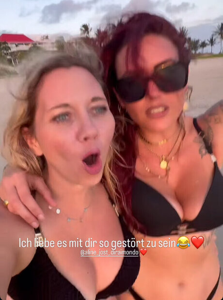 bekleidete onlyfans nackt sexy archiv