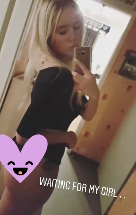 schlampe teen onlyfans sexy schöne bild