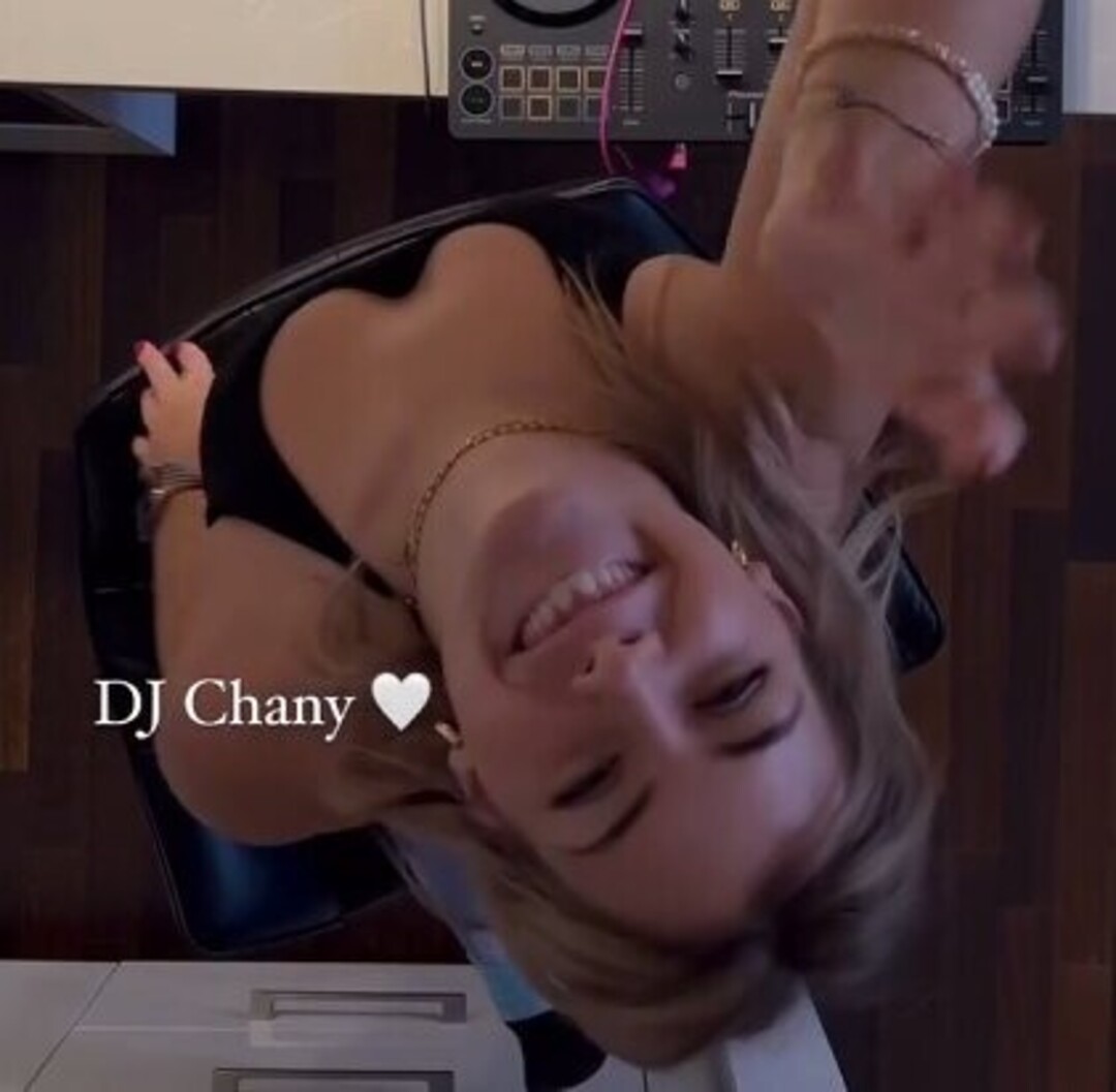 Chany Dakota hd exklusive bild