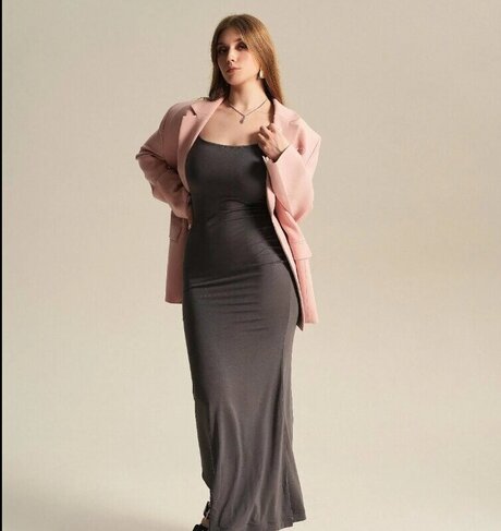 EadlinBulmer model sex archiv