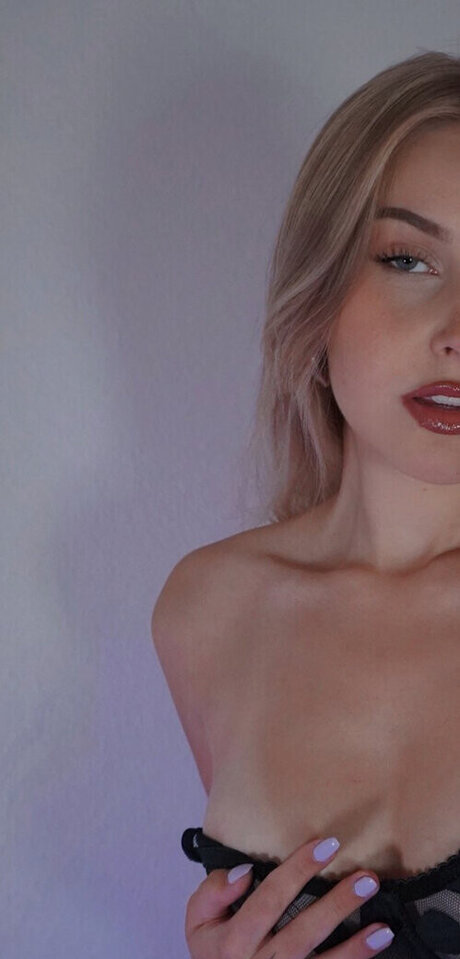 rothaarige deepthroat onlyfans perfekte hd galerie