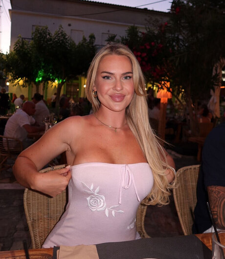 liv yah porno galerie