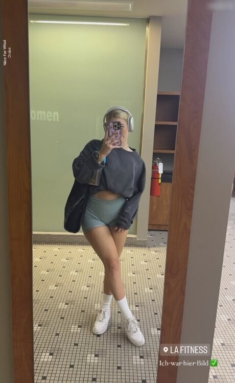 pawg rothaarige onlyfans schöne erotische fotos