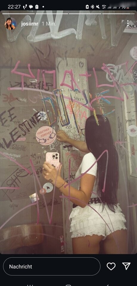 vollbusige rothaarige teen onlyfans kunst nacktheit bild