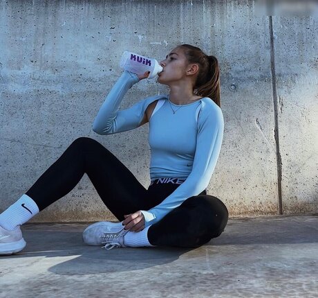 latina-dienstmädchen onlyfans top pornographische bilder