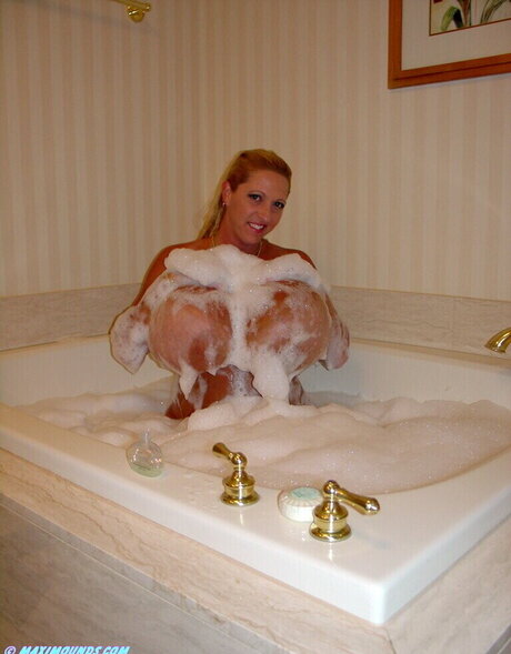 sommer trans onlyfans nackt nette bilder