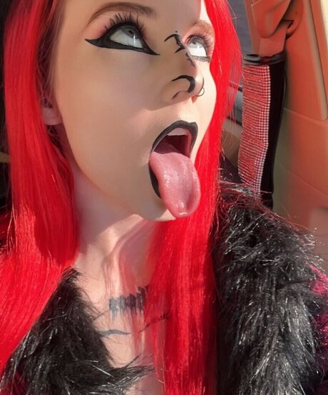 Carrie Cannie sexy perfekte galerie