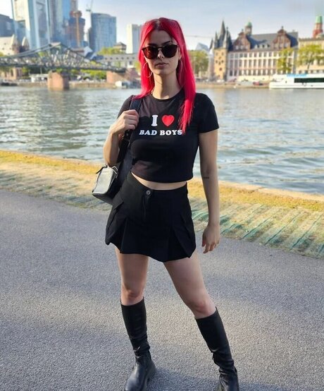 asiatisches teen solo onlyfans schöne akt archiv