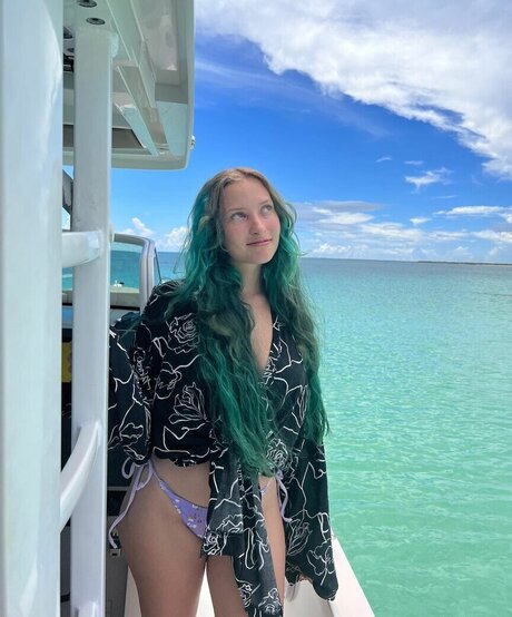 asiatische latex-onlyfans porno erotische archiv