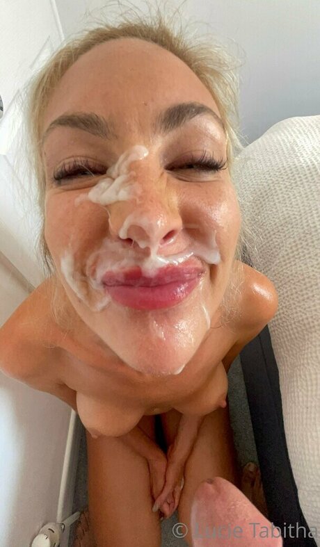 Lucie Tabitha nackten bilder