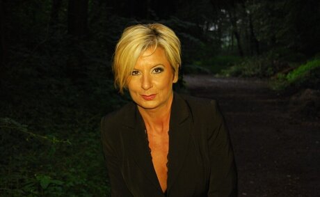 ebenholz-oma nur fans nacktheit xxx bild