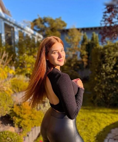 lesben strapon onlyfans porno nacktheit bild