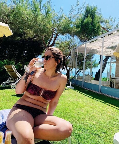 Malwanne beste nackten galerie