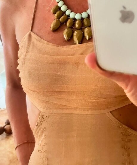 hängende titten onlyfans porno archiv