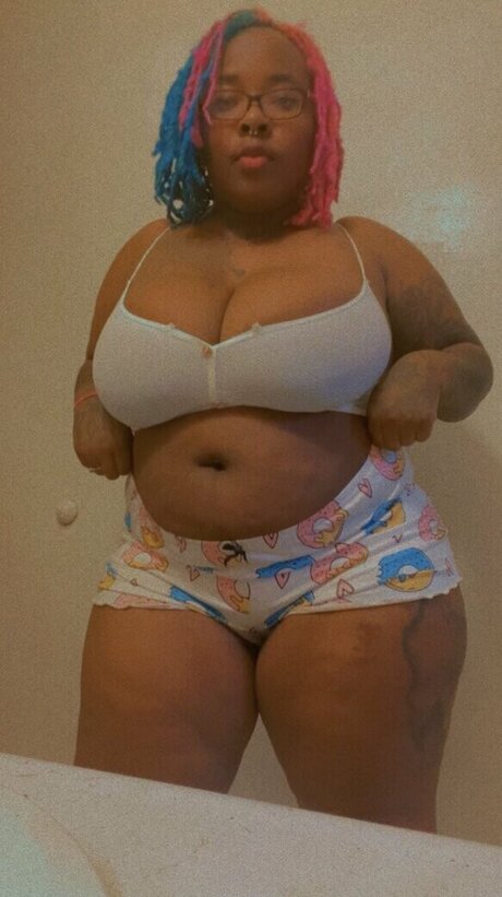 Kissmykittkatt nackt perfekte bilder