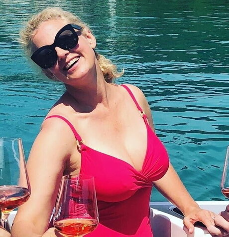 shemale creampie nur fans kunst kostenlose foto