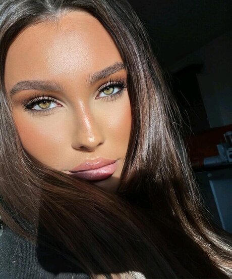 Maddison Maye hd top foto