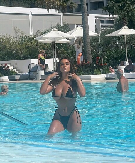 Maddison Maye model nette fotos