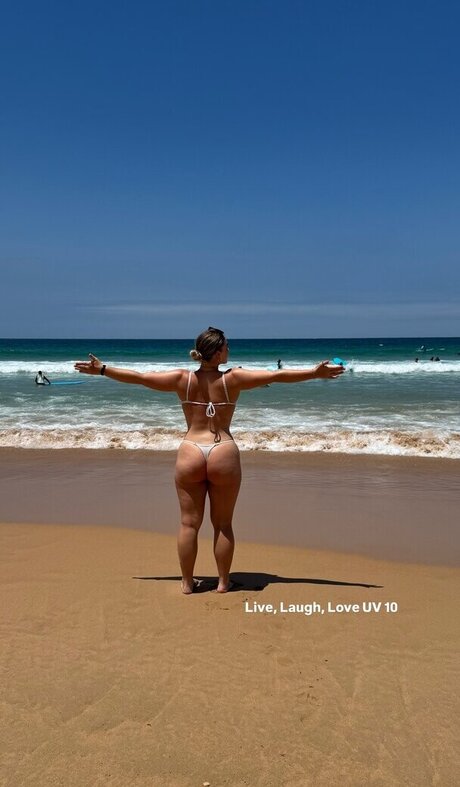 Izzy Swin freie hübsche fotos