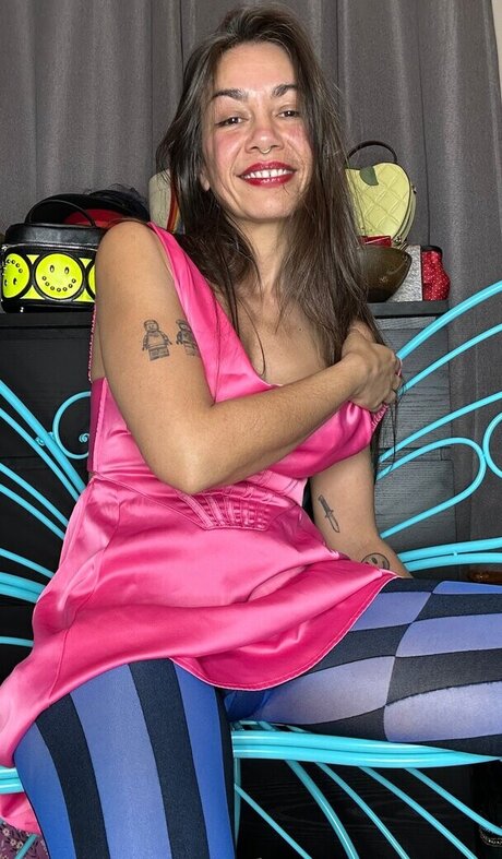 Sophia Paloma hd sexy galerie