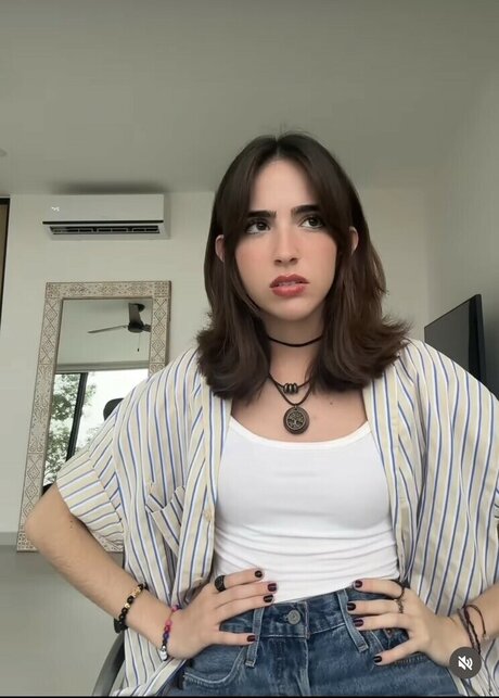 Gabriela Bee perfekte hd galerien