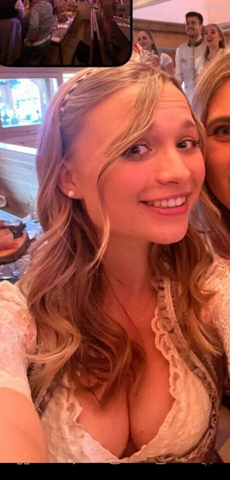 hängende titten onlyfans nacktheit top galerien