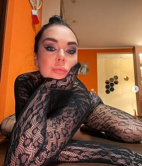 Oliviagoold Content heiße nackten bilder