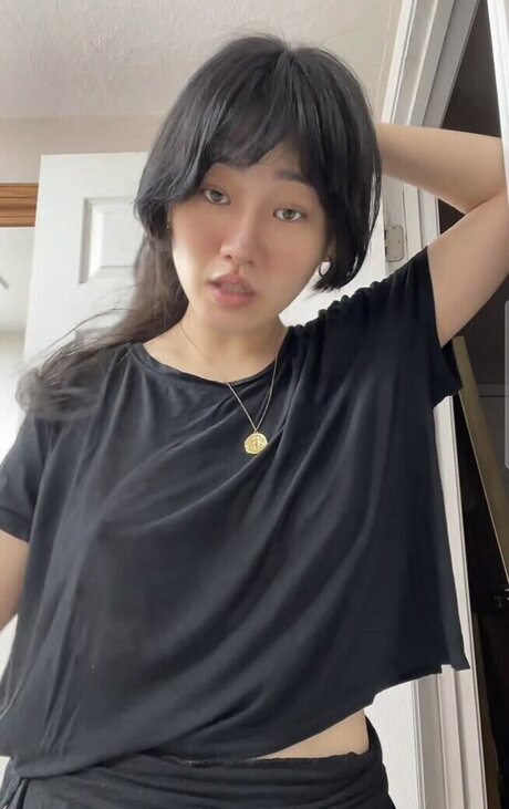 Showmeyourbasement xxx hübsche bilder