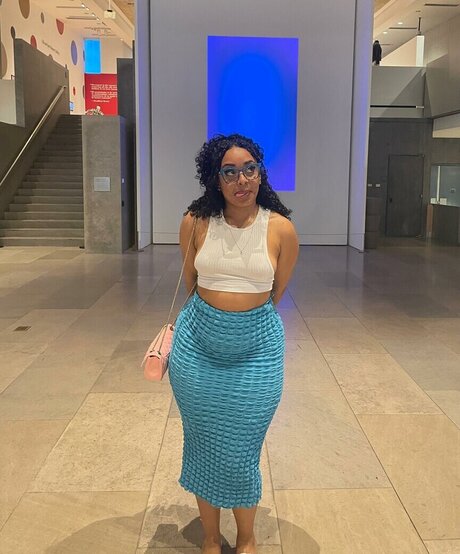 hotwife-onlyfans heiße hübsche bild