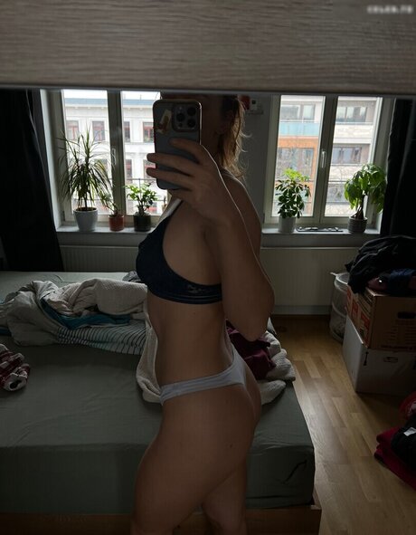 Sidinthesun model pornographische archiv